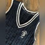 Brandy Melville EUC!  knit v neck vest Photo 4