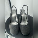 Elie Tahari Tahari‎ gray pumps size 91/2 Photo 2