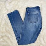 Gap 1969 Real Straight Distressed Low Rise Medium Washed Jeans Size 27 Photo 4