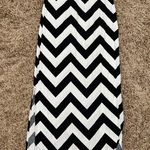 a.n.a  Women's Black White Twiggy Chevron Side-Slit Casual Maxi Skirt Size XS Photo 2