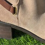 Michael Kors  Fawn  Leather Ankle Boot Size 8M Photo 4