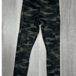 Athleta Ultimate Camo 7/8 Tight Stash Pockets olive green Women’s xs extra small Photo 6