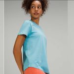 Lululemon  Short Sleeve Love T Shirt Sz 8 Photo 4