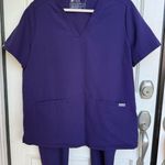 FIGS Scrub Set Purple Jam PO 5036 Scrub Top Jogger Bottoms Size XL/L Petite Photo 0