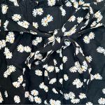 SO  Black Floral High Waist Paperbag Women's Shorts - Size: Junior Large Photo 6