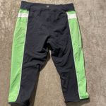 Lululemon  Leggings Womens Sz 6 S Wunder Under Crop Reversible Black Green Capri Photo 1