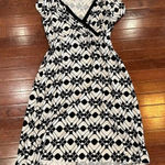 Motherhood Maternity  black and white dress size medium Photo 0
