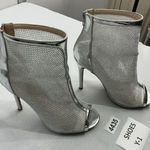 Qupid Womans Stiletto Ankle Boots 8.5 Silver Metallic Back Zip Peep Toe Photo 0