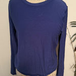 Lululemon  Athletica Long Sleeve Cropped Top Blue Athleisure Women Size 6 Photo 0