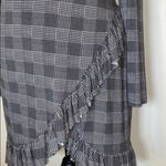 Boohoo Plaid Print Ruffle Hem Dress Photo 4