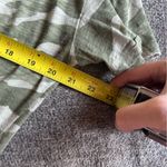 Old Navy  Women's Camouflage Crop Top - Green | Women’s Size Medium Photo 5