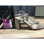 Pelle Moda Sandals Womens 7.5M Silver Glitter Open Toe Block Heel Buckle Closure Size 7.5 Photo 3