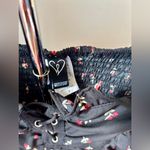 Windsor Women’s Long Sleeve Rouched Floral Crop Top Photo 3