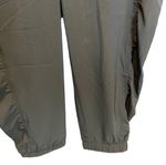 Athleta Trekkie Parachute Pant Black Lightweigt Ruched Joggers Women's Size 4 Photo 4