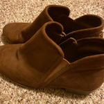 SO Brown ankle booties in vegan suede Photo 0