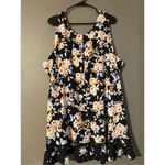 Lane Bryant  Floral Scoop Neck Sleeveless Top Size 26 NWOT Photo 4
