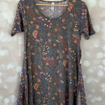 LuLaRoe  Prefect T Shirt Photo 0