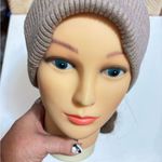 Tahari WOMEN BEANIE  Photo 0