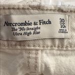 Abercrombie & Fitch 90s Straight Ultra High Rise White Frayed Hem Jeans Size 30 Photo 6
