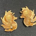 Monet Vintage  Signed Gold-tone Wheat Spray Rope Feather Clip On Earrings Photo 4