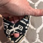 Toms Stylish Black and Cream Women's Wedge Sandals abstract spring summer Photo 3