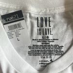 Rue 21 Love is Love  Medium Proud Parent Rainbow Heart LGBTQ White Tshirt NEW Photo 3