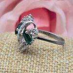 None Cocktail Ring Silver Tone Clear Crystal & Green Marquise Fashion Jewelry Size 8 Photo 5