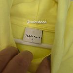 Teddy Fresh  Highlighter Yellow Cropped Hoodie Photo 4