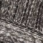 New Direction s-Blk & White Sweater-Dolman Sleeves Photo 3