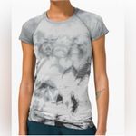 Lululemon Swiftly Tech Short Sleeve Shirt 2.0 Shibori Graphite Grey Tie Dye 12 Photo 6
