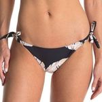 Sisstrevolution Erina Skiimpy Bikini Bottom S Photo 0