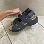 Kuru CODA Muse Comfort Brand Women's Sz 8 Adjustable Strap Comfort Sandals Black Photo 3