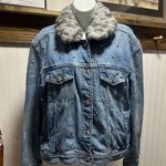 American Eagle Studded Denim Jacket with Faux Fur Collar Sz Large Photo 0
