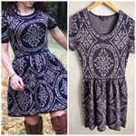 Romeo + Juliet Couture Lavender Navy Baroque Knit Skater Dress Size M Photo 1