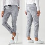 Lululemon Jet Pant in Power Luxtreme Spray Jacquard White Black Size 6 Photo 1