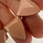 Peach enamel and gold tone triangle necklace Photo 8