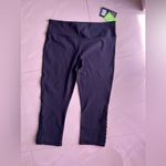  Glyder Capri Leggings Womens  LX Black Nylon And  Spandex Lightweight New Photo 3