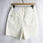 Urban Outfitters UO BDG 90's Denim Shorts NWT Cream in Size 30 Photo 2