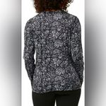 32 Degrees Heat 32 Degrees Top Women UPF 50+ Long Sleeve Sun Tee Black Palm Leaves Size Medium Photo 1