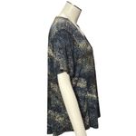 Adrienne Vittadini  Metallic Ring Detail Short Sleeve Top In Abstract Print XL Photo 5