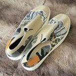 Pull On Leopard Shoes Size 8 Photo 0
