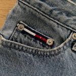 Tommy Hilfiger  - Straight Leg Jeans in Light Blue Photo 4