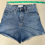 ZARA  High-Waisted Jean Shorts Photo 0