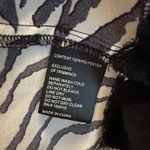 Calessa Embroidered Zebra Print Tunic Top Size 3X Artsy Boho Bold Vacation Flowy Black Photo 5