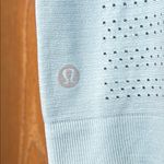 Lululemon Breeze By Tank EUC PTP 16/16.5 Photo 2