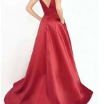 Mac Duggal  Ieena 55010 Plunging V-Neck V-Back Gown Photo 10