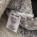 John + Jenn  chunky knit sweater Sz small Photo 4