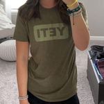 Yeti Tee Shirt Photo 0