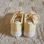 Allbirds  Butter Yellow Wool Runners Photo 3