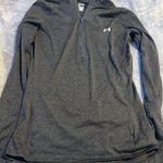 Under Armour  Top Long Sleeve Athletic Photo 0